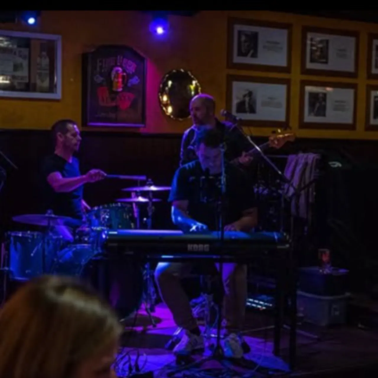 Live Music Friday & Saturday
